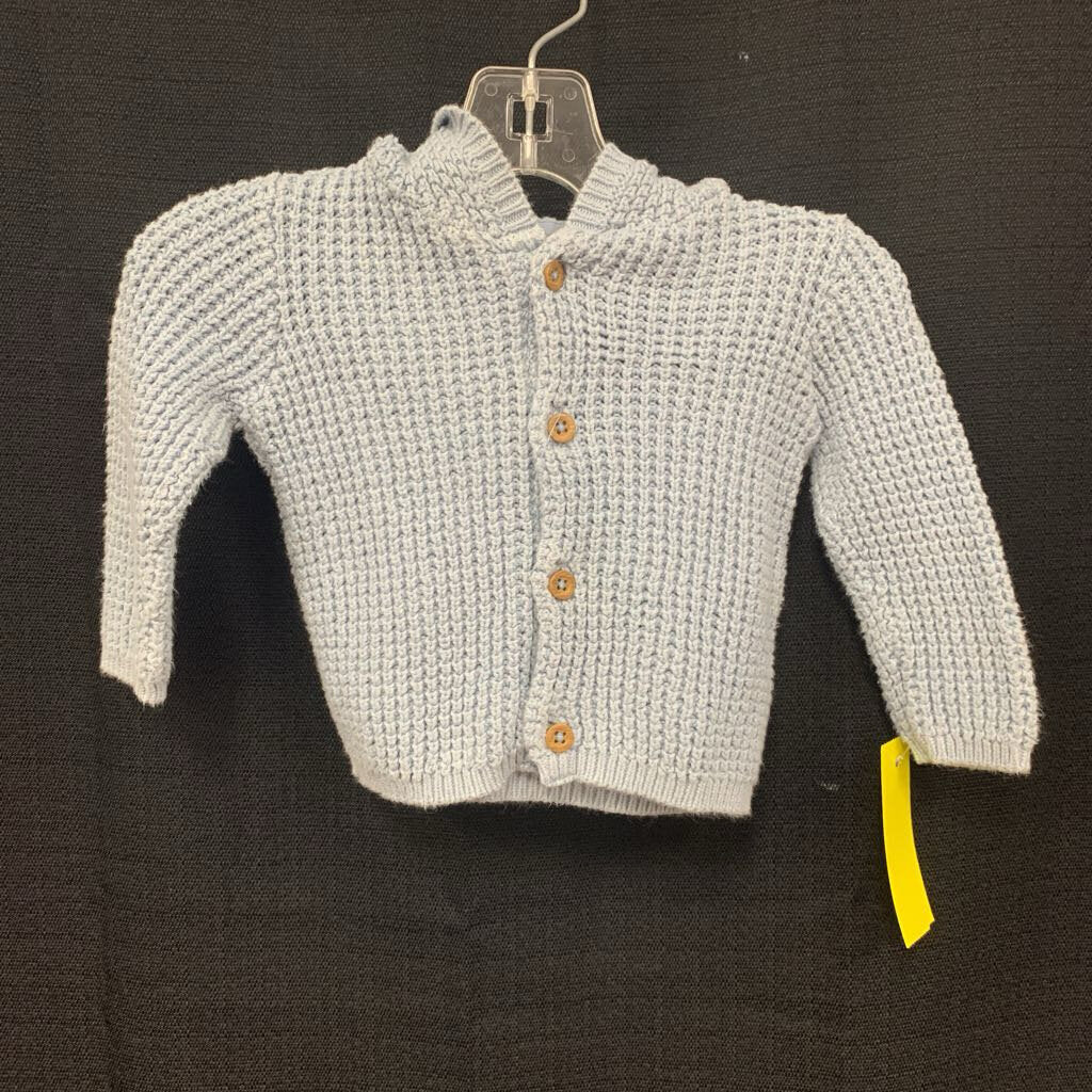 Button hooded sweater