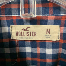 Load image into Gallery viewer, Plaid Button Down Shirt
