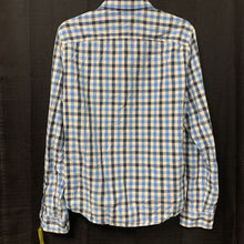 Load image into Gallery viewer, Plaid Button Down Shirt
