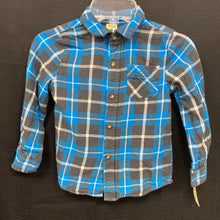Load image into Gallery viewer, Plaid Button Down Shirt
