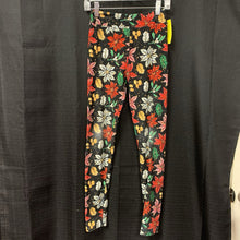 Load image into Gallery viewer, Christmas Poinsettia Leggings

