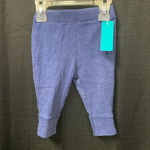 Load image into Gallery viewer, Solid Jogger Pants
