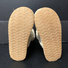 Load image into Gallery viewer, girls fur lined winter boots
