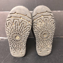 Load image into Gallery viewer, Girls Winter Boots
