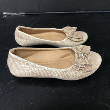 Load image into Gallery viewer, Girls Sparkly Bow Flats
