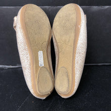 Load image into Gallery viewer, Girls Sparkly Bow Flats
