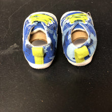 Load image into Gallery viewer, Boys Slip On Shoes
