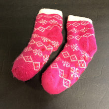 Load image into Gallery viewer, Patterned Slipper Socks
