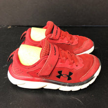 Load image into Gallery viewer, Boys Velcro Sneakers
