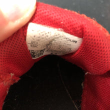 Load image into Gallery viewer, Boys Velcro Sneakers
