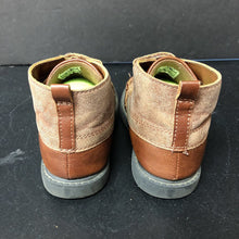 Load image into Gallery viewer, Boys High Top Shoes
