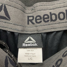 Load image into Gallery viewer, Athletic sports shorts
