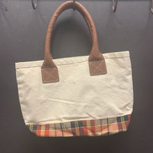 Load image into Gallery viewer, Monogrammed "E" Bag
