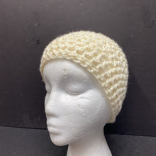 Load image into Gallery viewer, Girls Knit Hat
