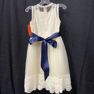 sleeveless lace formal dress w/ tie bow (Bow Dreams)