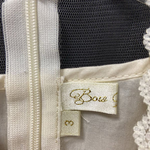 sleeveless lace formal dress w/ tie bow (Bow Dreams)