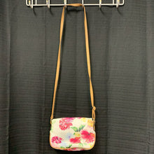 Load image into Gallery viewer, Flower Shoulder Bag
