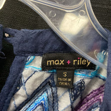 Load image into Gallery viewer, diamond patterned neck top
