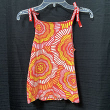 Load image into Gallery viewer, large flower pattern strap top
