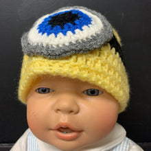 Load image into Gallery viewer, Boys Knit Minion Hat
