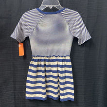 Load image into Gallery viewer, striped 3/4 sleeve dress
