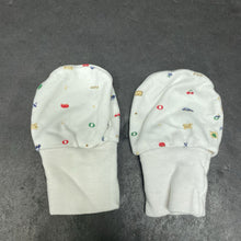 Load image into Gallery viewer, 4pk ABC Mittens
