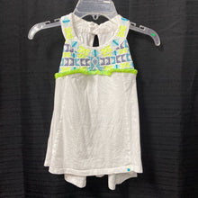 Load image into Gallery viewer, geometric print neckline top
