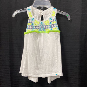 geometric print neckline top