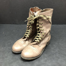 Load image into Gallery viewer, Girls Lace Up Boots
