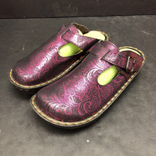 Load image into Gallery viewer, Girls Slip On Shoes
