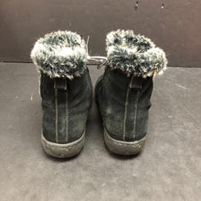 Load image into Gallery viewer, Girls Winter Boots
