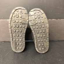 Load image into Gallery viewer, Boys Winter Sneakers
