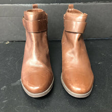 Load image into Gallery viewer, Girls Ankle Boots (Anne Klein)
