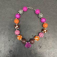 Load image into Gallery viewer, Beaded Gem Necklace
