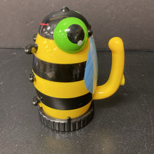 Load image into Gallery viewer, Sunny Patch Bee Flashlight Battery Operated
