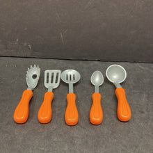 Load image into Gallery viewer, Cooking Utensils for 18" Doll
