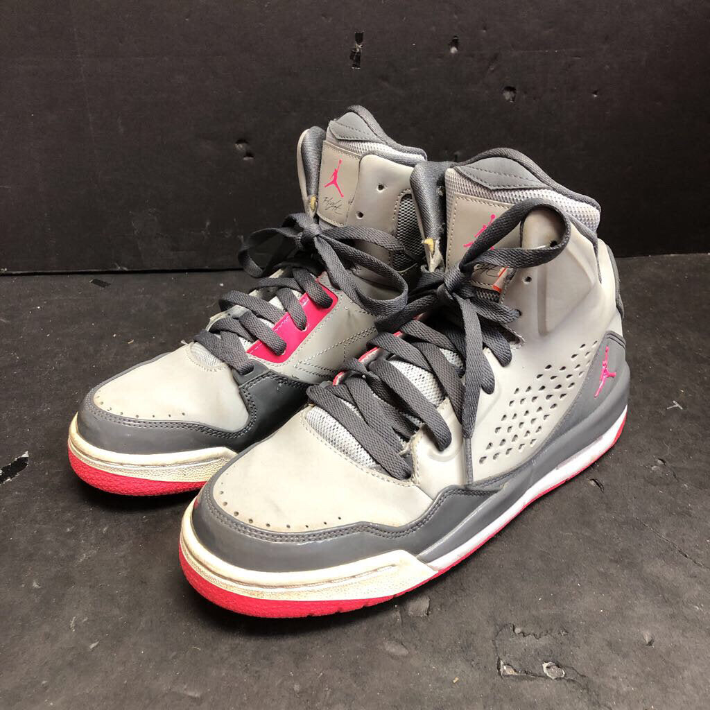 Jordan shoes gray online