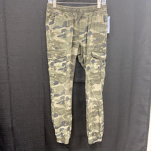 Load image into Gallery viewer, Camo Cargo Pants
