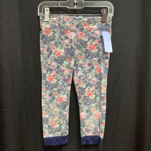 Load image into Gallery viewer, Flower Lace Trim Leggings
