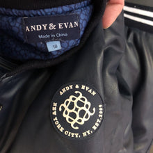 Load image into Gallery viewer, Boys Winter Jacket
