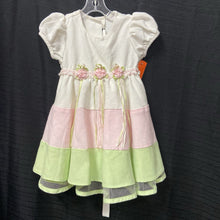 Load image into Gallery viewer, tiered dress w/ flowers
