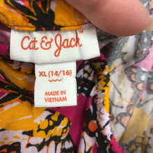 Load image into Gallery viewer, butterfly print shorts outfit
