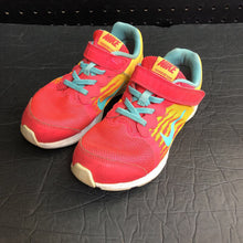 Load image into Gallery viewer, Girls Downshifter 8 Sneakers
