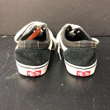 Load image into Gallery viewer, Boys Sneakers
