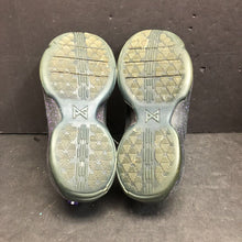 Load image into Gallery viewer, Boys PG 1 Sneakers
