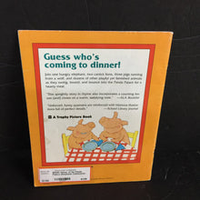 Load image into Gallery viewer, Dinner at the Panda Palace (Stephanie Calmenson) -paperback
