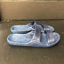 Load image into Gallery viewer, Mens Slide On Shoes (Pali Hawaii)
