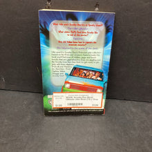 Load image into Gallery viewer, Scooby-Doo Movie Ultimate Joke Book (T.E.J. Dow &amp; Howie Dewin) -paperback humor
