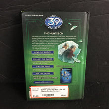 Load image into Gallery viewer, One False Note (The 39 Clues) (Gordon Korman) (Old Cover) -series hardcover
