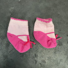 Load image into Gallery viewer, Flower Headband &amp; Socks Set
